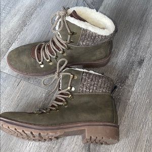 Green combat booties
